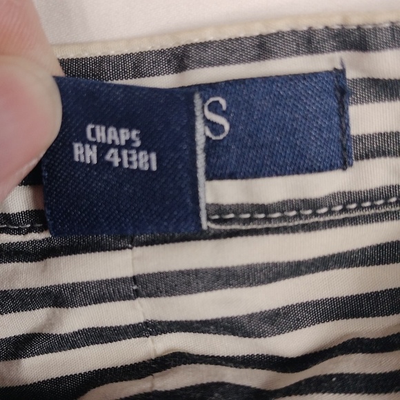 Chaps women's long sleeved button down blouse - Picture 3 of 14